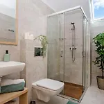 Mikroklimat Przy Plazy - Las, Cisza, Blisko Centrum, Apartment