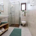 Mikroklimat Przy Plazy - Las, Cisza, Blisko Centrum, * Jastarnia